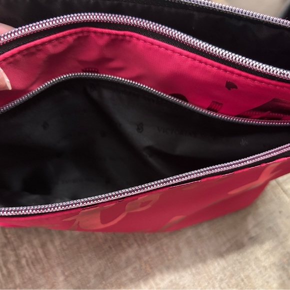 VS Bag 🌸💝 - Picture 2 of 4